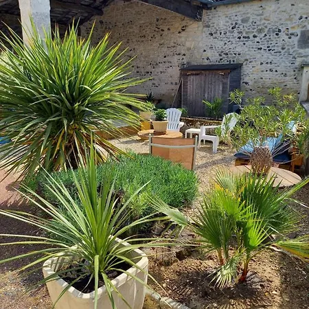 La Charentaise Ch D'hotes ,studio 3*