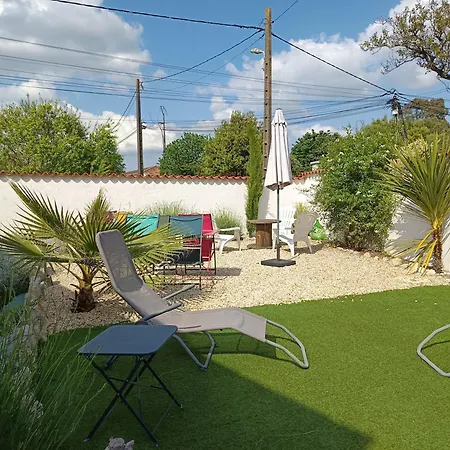 Alojamento de Acomodação e Pequeno-almoço La Charentaise Ch D'hôtes ,studio