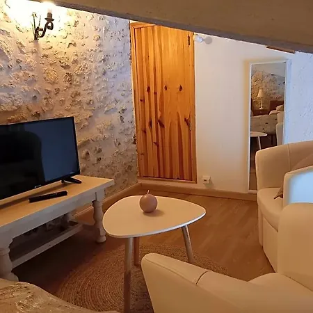 住宿加早餐酒店 La Charentaise Ch D'hotes ,studio