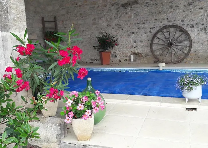 La Charentaise Ch D'hotes ,studio فندق مبيت وإفطار 3*